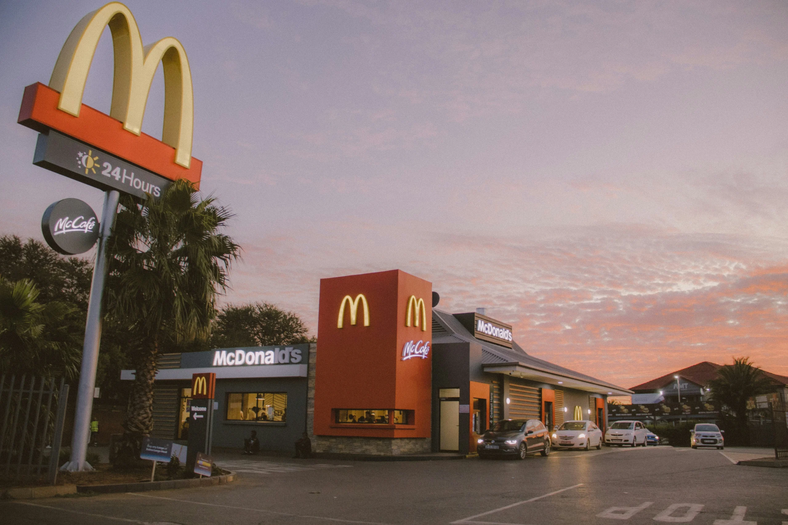 Salah satu outlet McDonald's